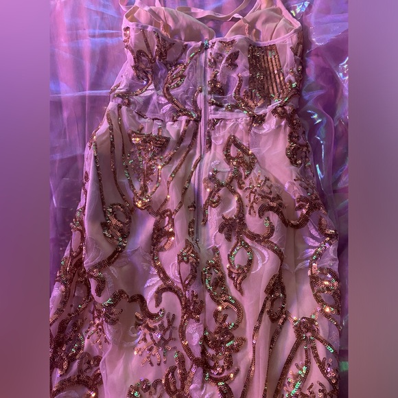 ✨PrettyLittleThing ✨ White & Gold Strappy Sheer Sequin Bodycon Dress 💛 UK 8/US6 - Picture 11 of 15